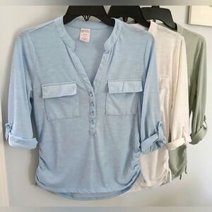 No Boundaries M(7-9) Bundle Of 3 3/4 Sleeve Shirts Blue, White & Green